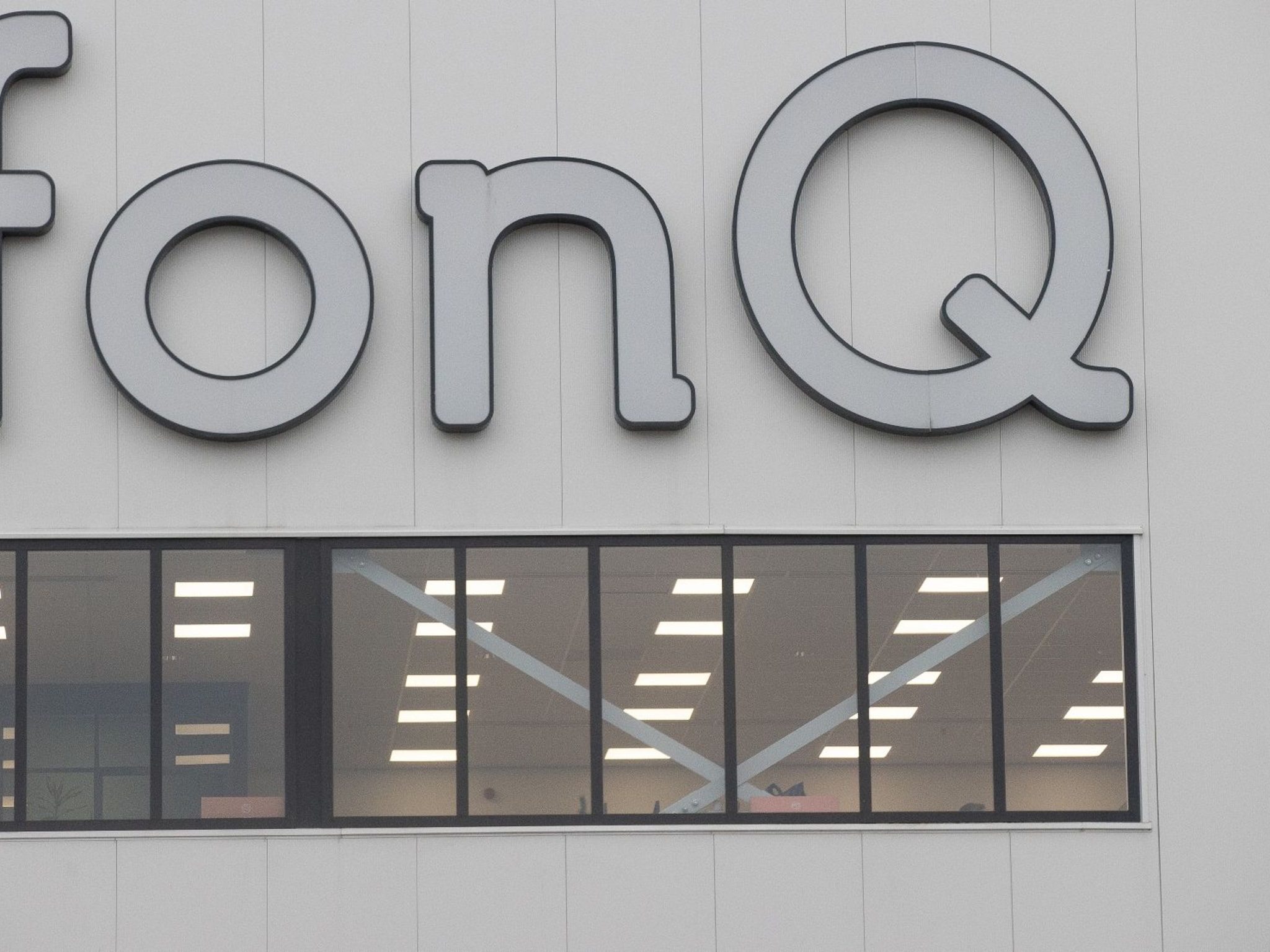 fonq naduvi uitstel van betaling meubels interieur faillissement