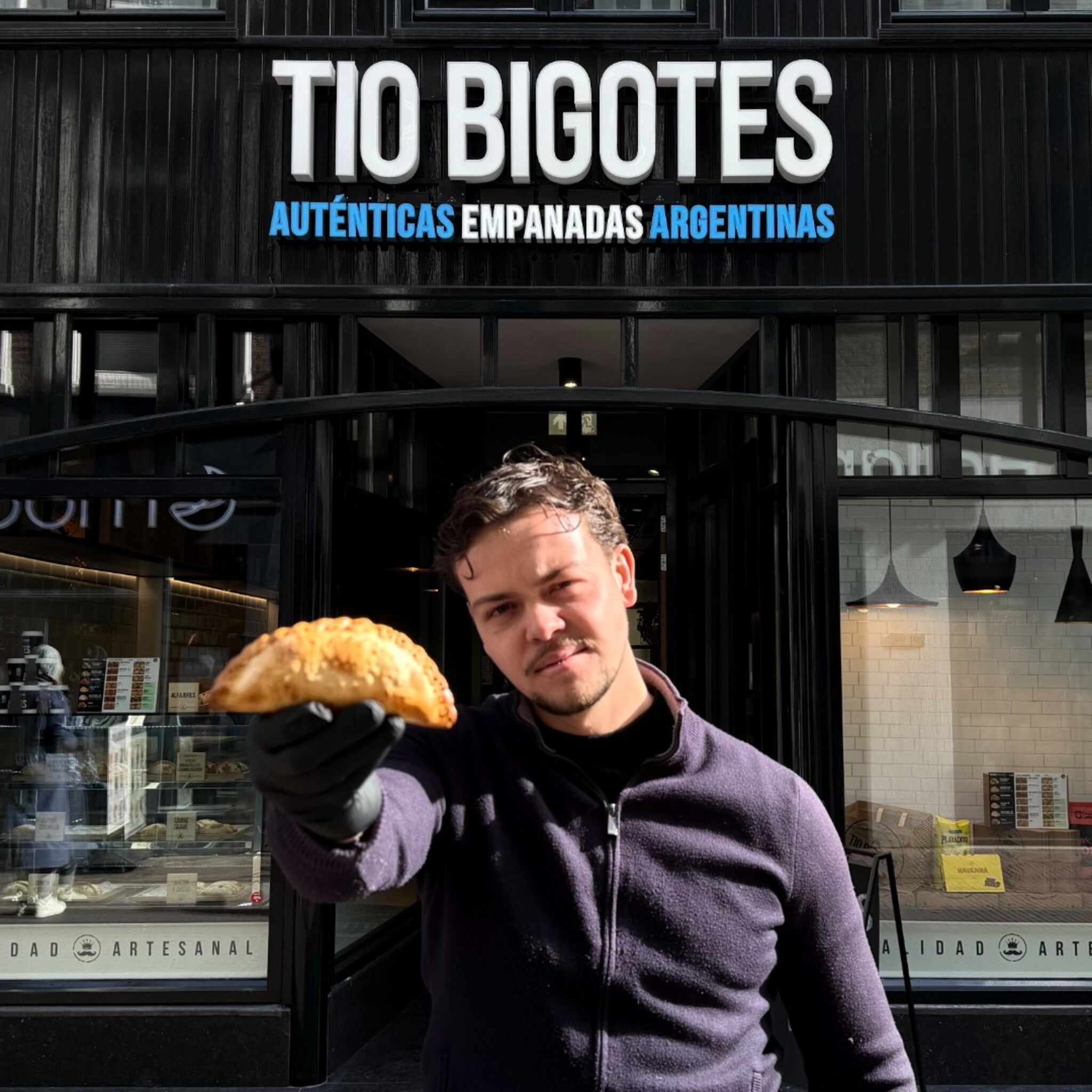 lisandro schoenmaker empanada tio bigotes argentinie franchise