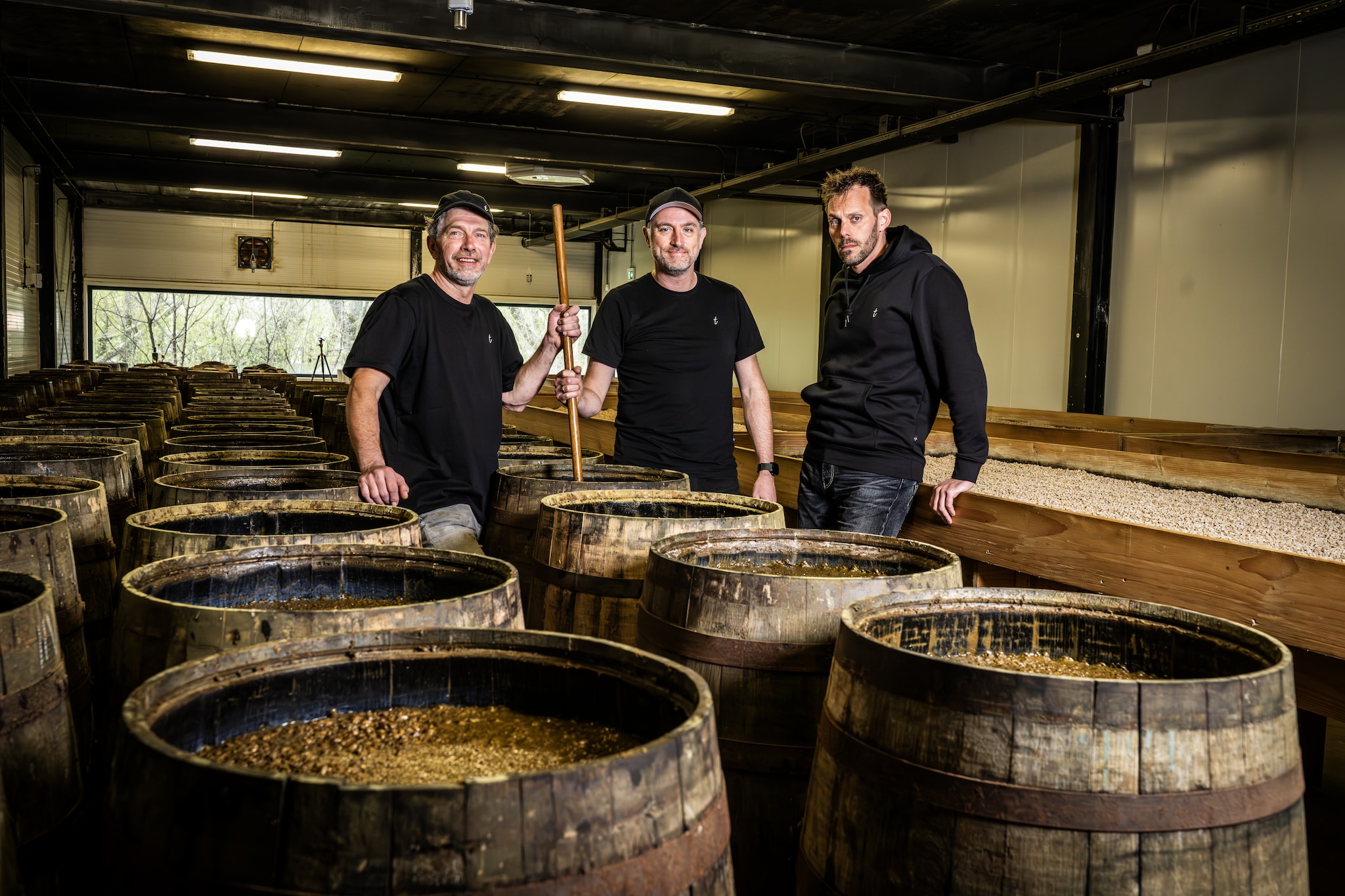 De mannen van Tomasu Brewery op Rotterdam-Zuid: Piet van Westen, Thomas Uljee en Bert Mulder