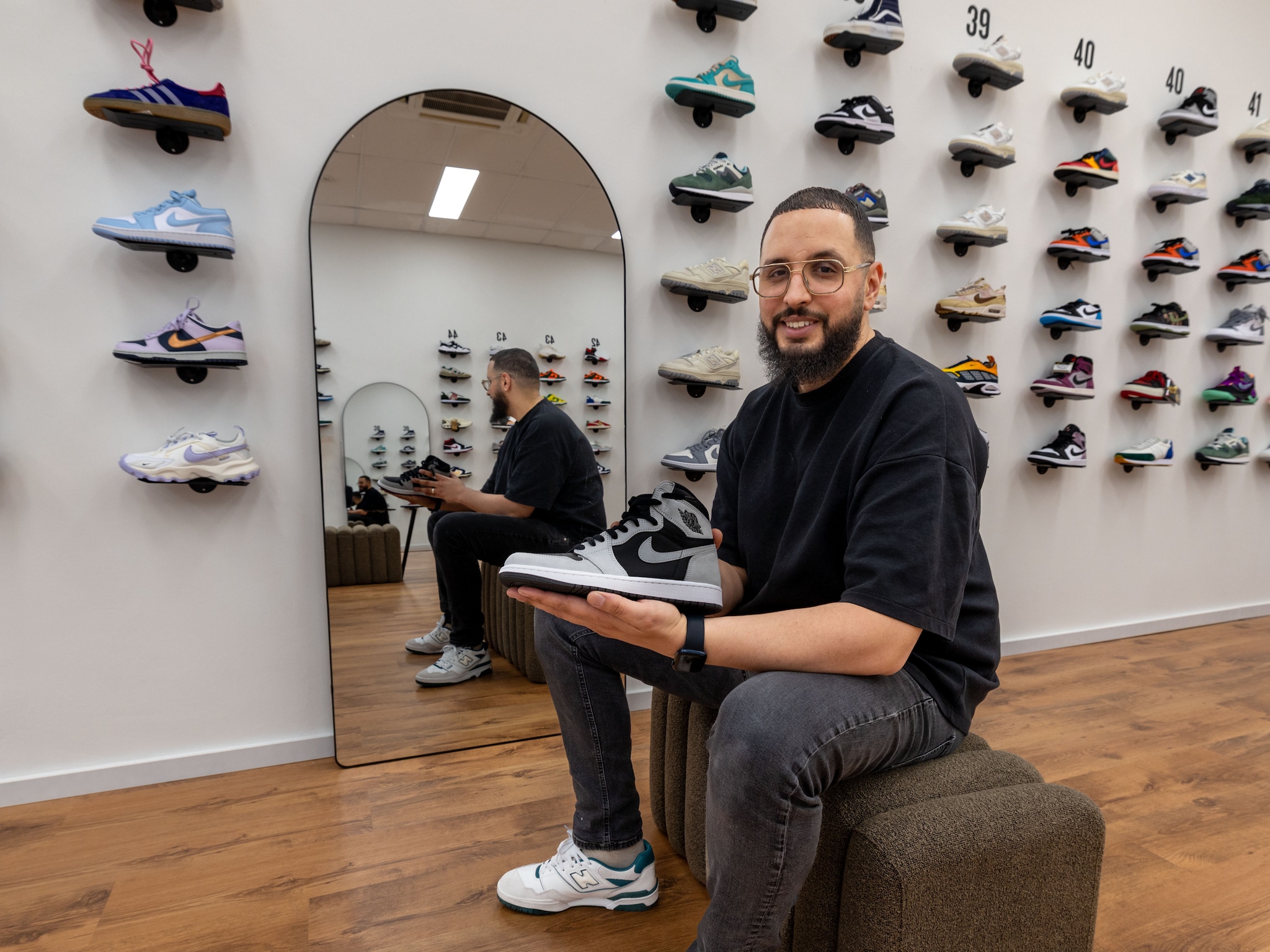 soufian misri sneakerwinkel lelystad huur leegstand winkelstraat
