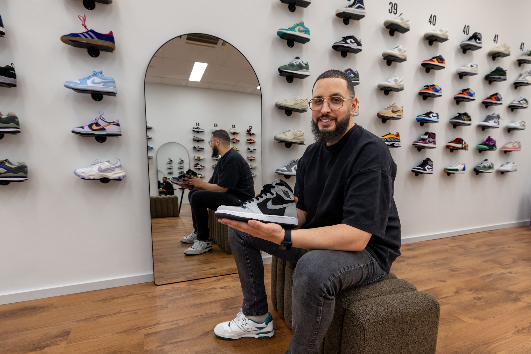 soufian misri sneakerwinkel lelystad huur leegstand winkelstraat