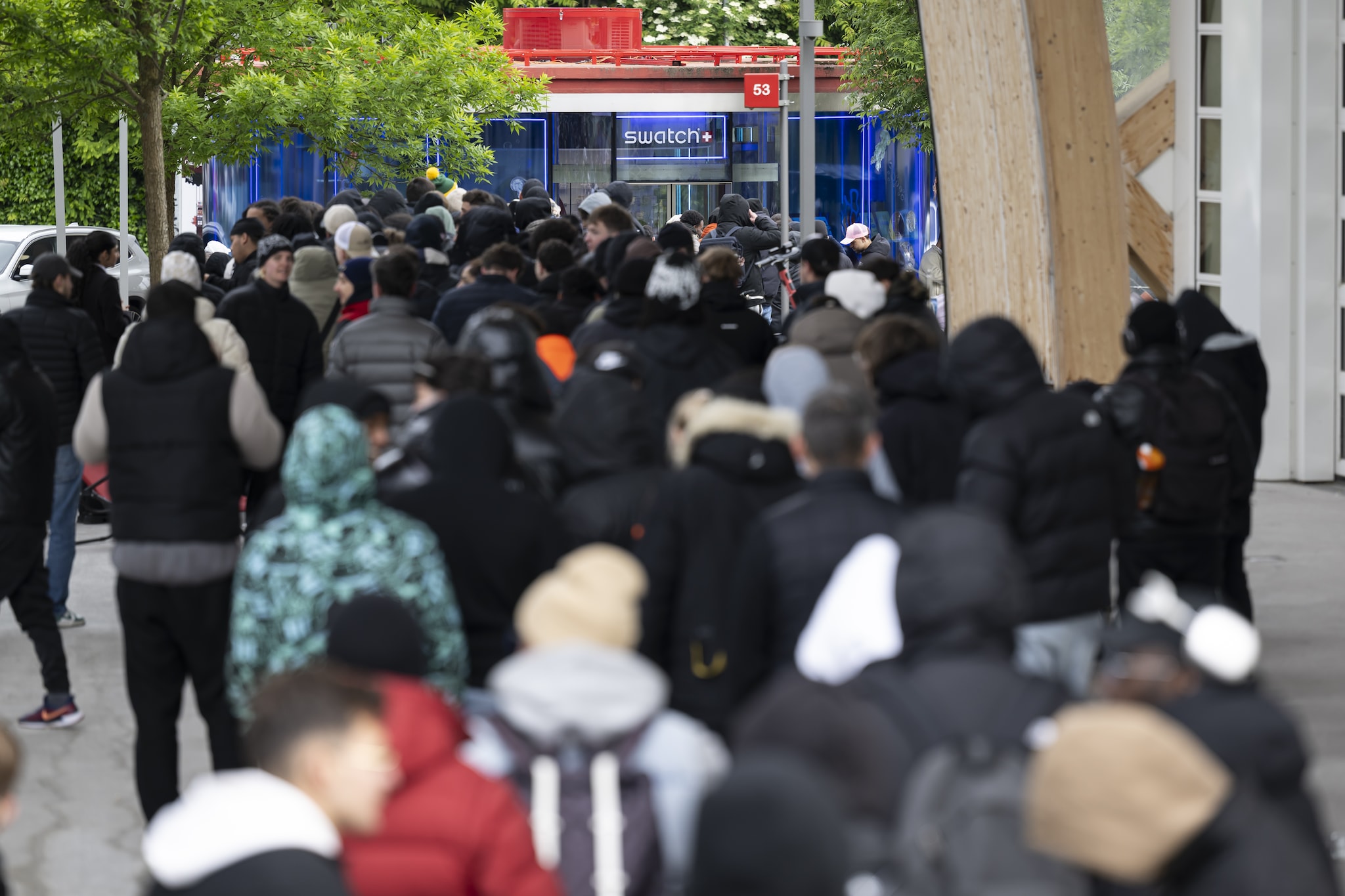 Wereldwijd topdrukte bij Swatch-winkels. Dit is de winkel naast het hoofdkantoor van Swatch in Zwitserland. ANP / EPA