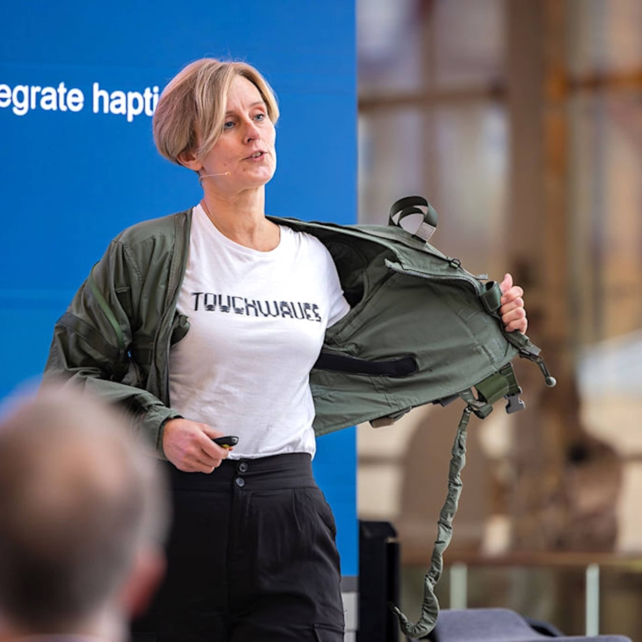 touchwaves gevoelssensoren defensie luchtmacht piloten aanraking charlotte kjellander