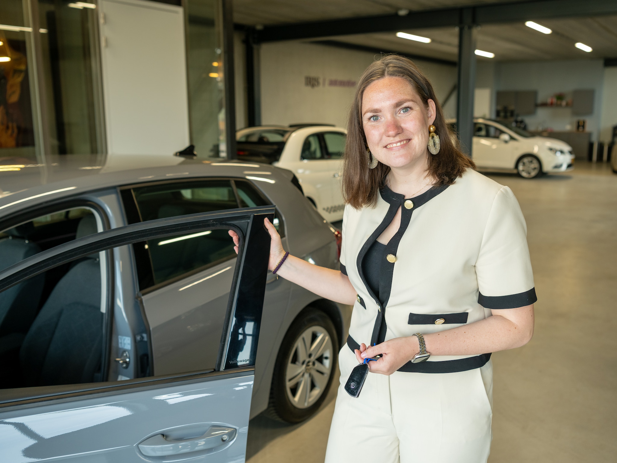 iris den ouden 26 vrouw mannenwereld autobranche kaatsheuvel