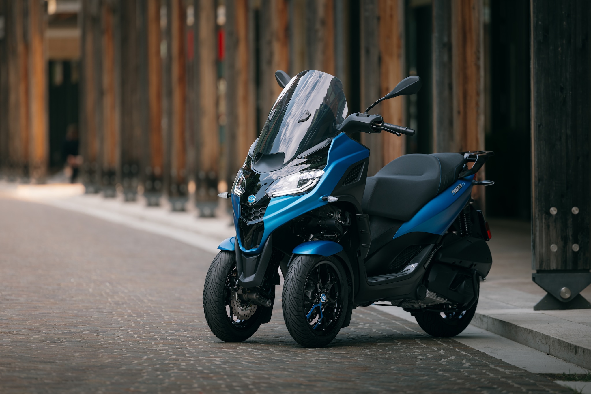 Files vermijden, makkelijk parkeren en sneller door drukke steden bewegen Beeld: Piaggio