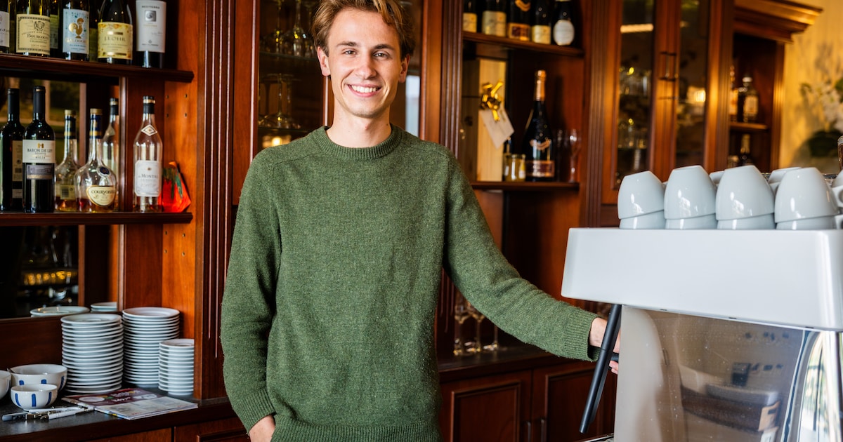 Thomas (22) pauzeert school en opent eigen restaurant: ‘Het zijn lange dagen, maar dat geeft ook vol