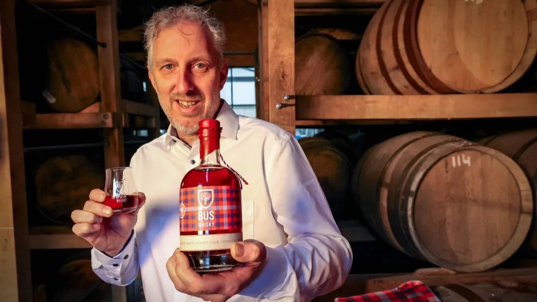 Dennis Hurkmans is medeoprichter van Bus Whisky. Foto: Eigen beeld