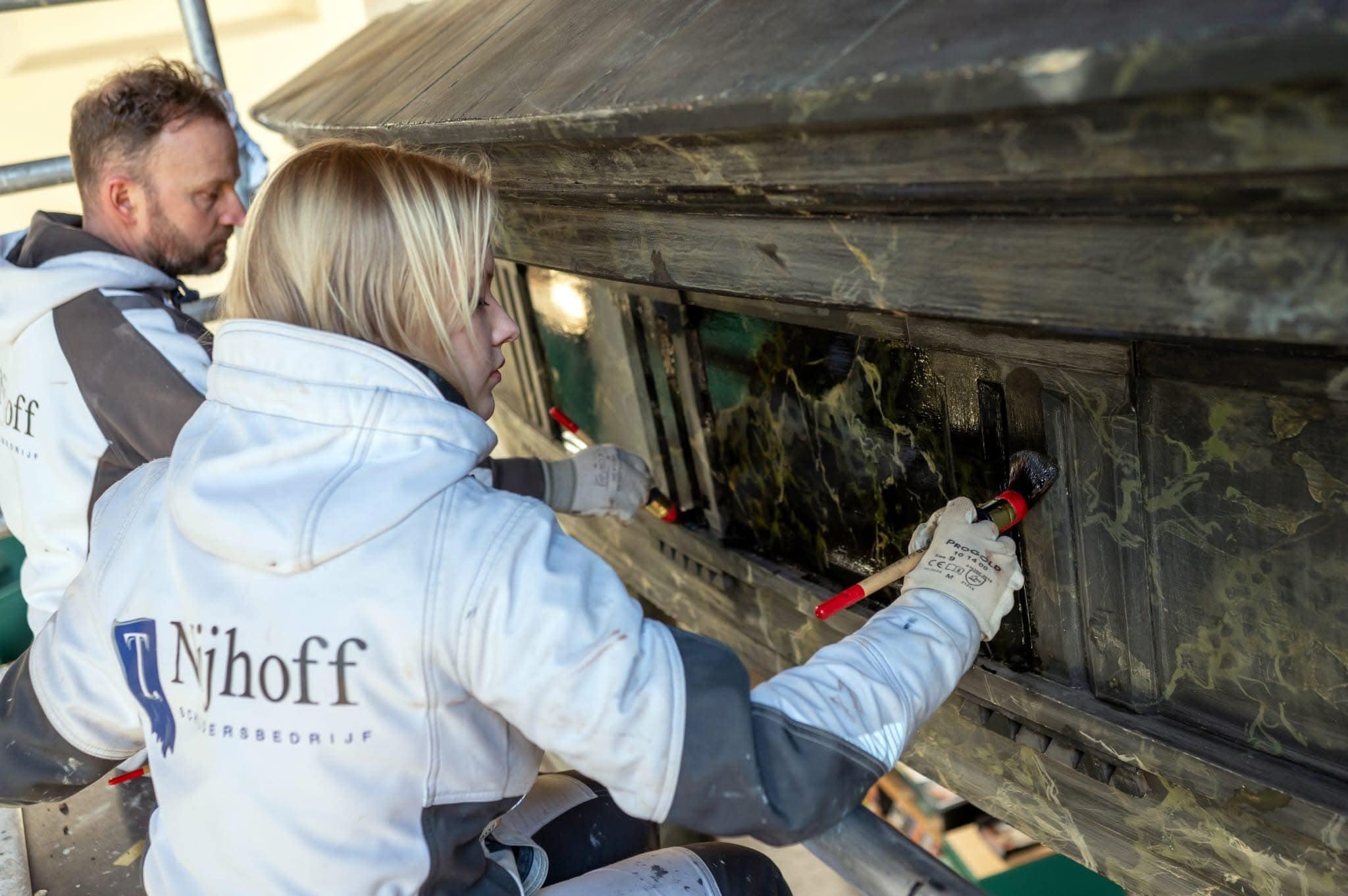 Restauratieschilders van Tommie Nijhoff aan het werk. Foto: T. Nijhoff Schilders