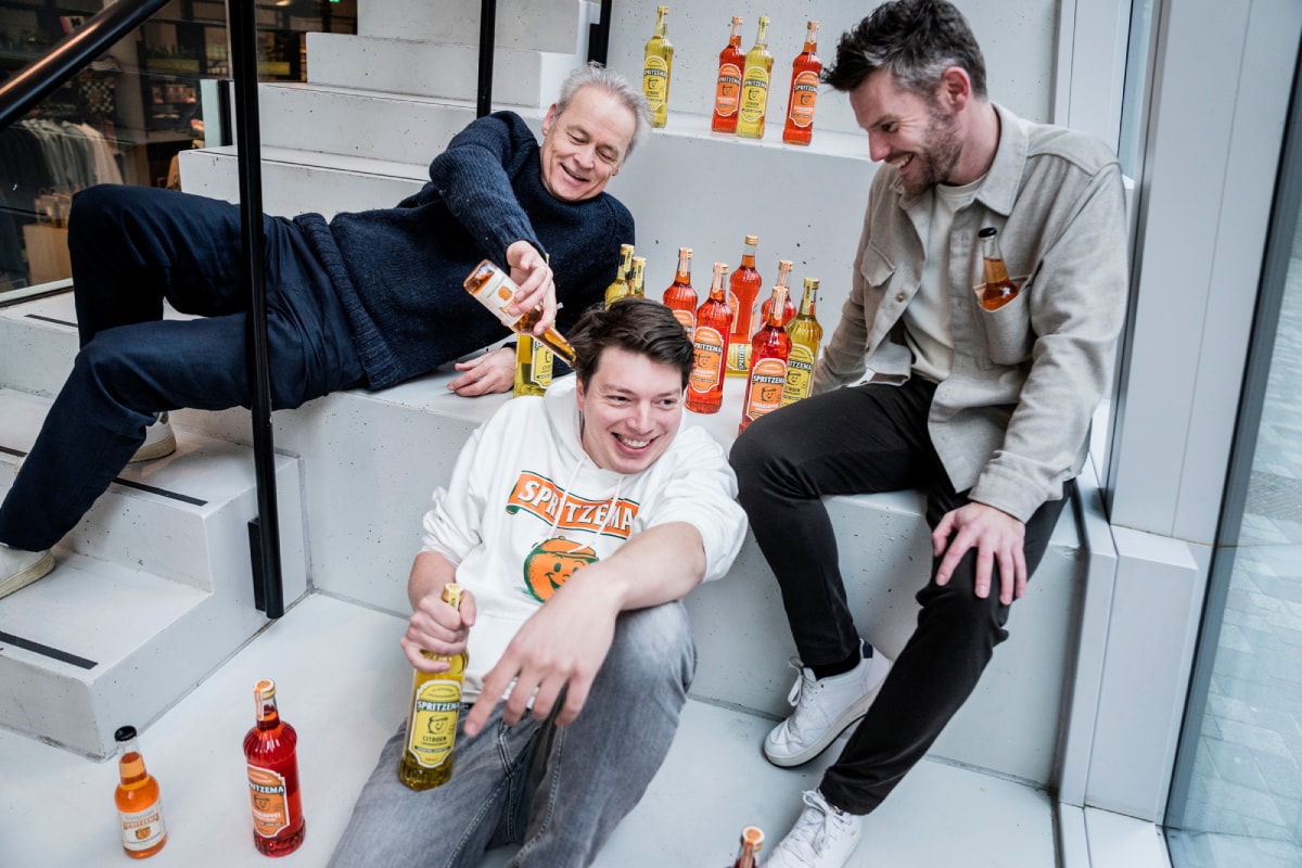 Acteur Marcel Hensema (links) met mede-oprichters Joris Magnin en vormgever Michiel Brandsma (rechts). Foto: Siese Veenstra