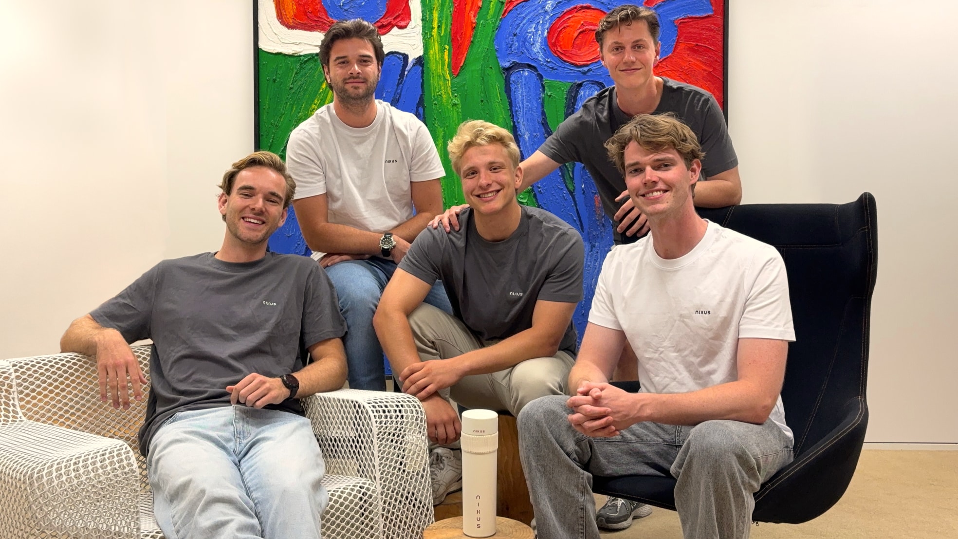 Het team van Nixus Sports met van links naar rechts: Roderick van ‘t Wout, Laurens Coppola, Mirko van Donkelaar, Joep Raithel (rechtsboven) en Sweder Oosterkamp.
