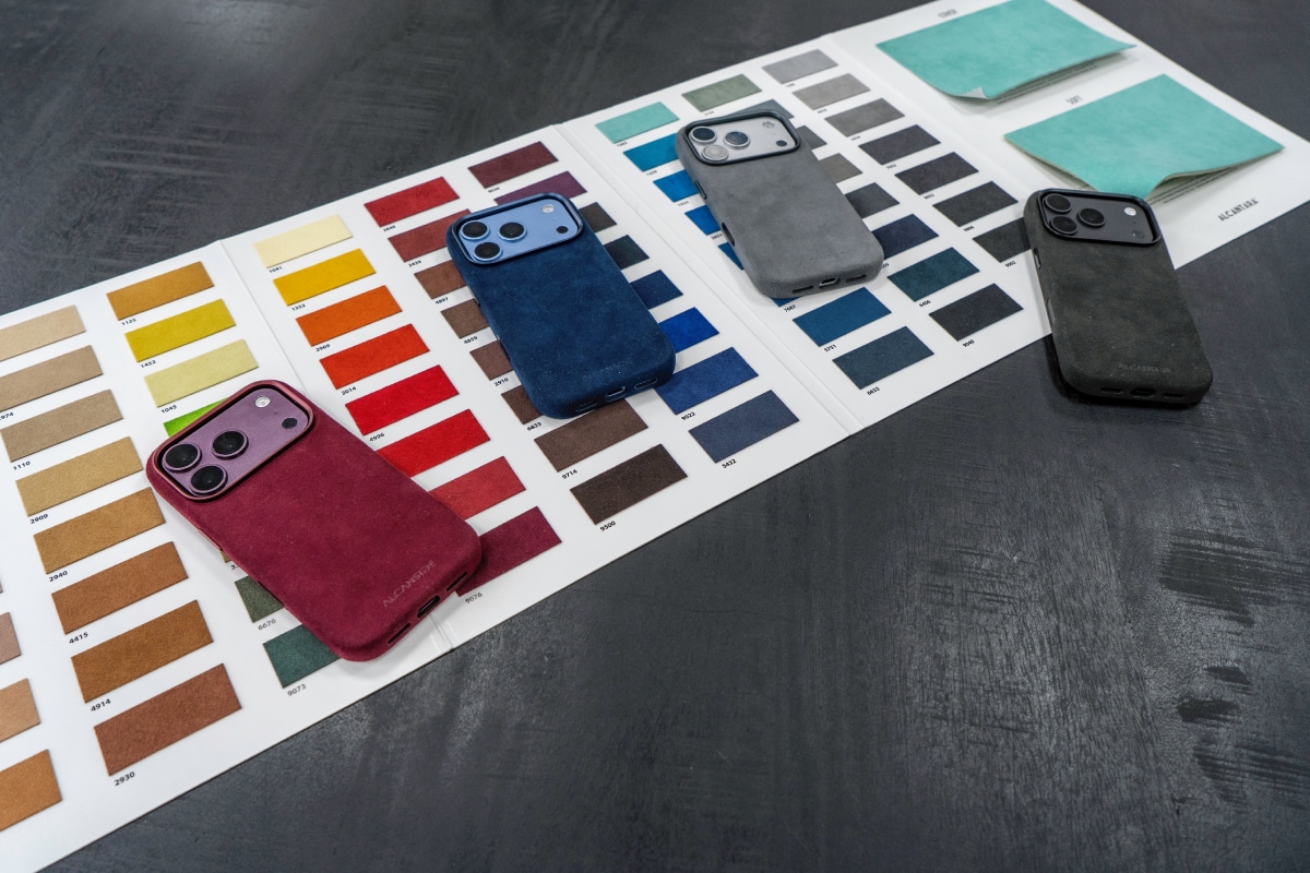 De hoesjes van alcantara. Foto: Mark Litjens