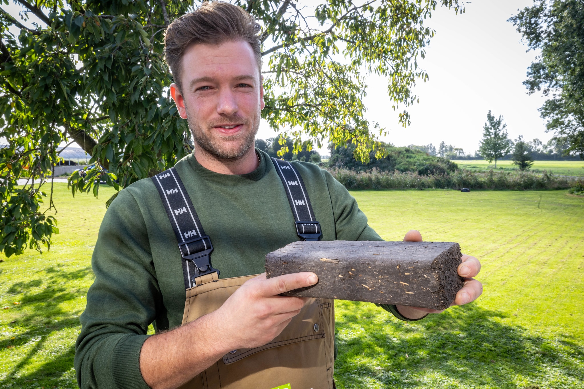 Teun Voets: ‘Dit BioBlock is 100 procent gemaakt van restmaterialen afkomstig uit de Wieden en de Weerribben.’