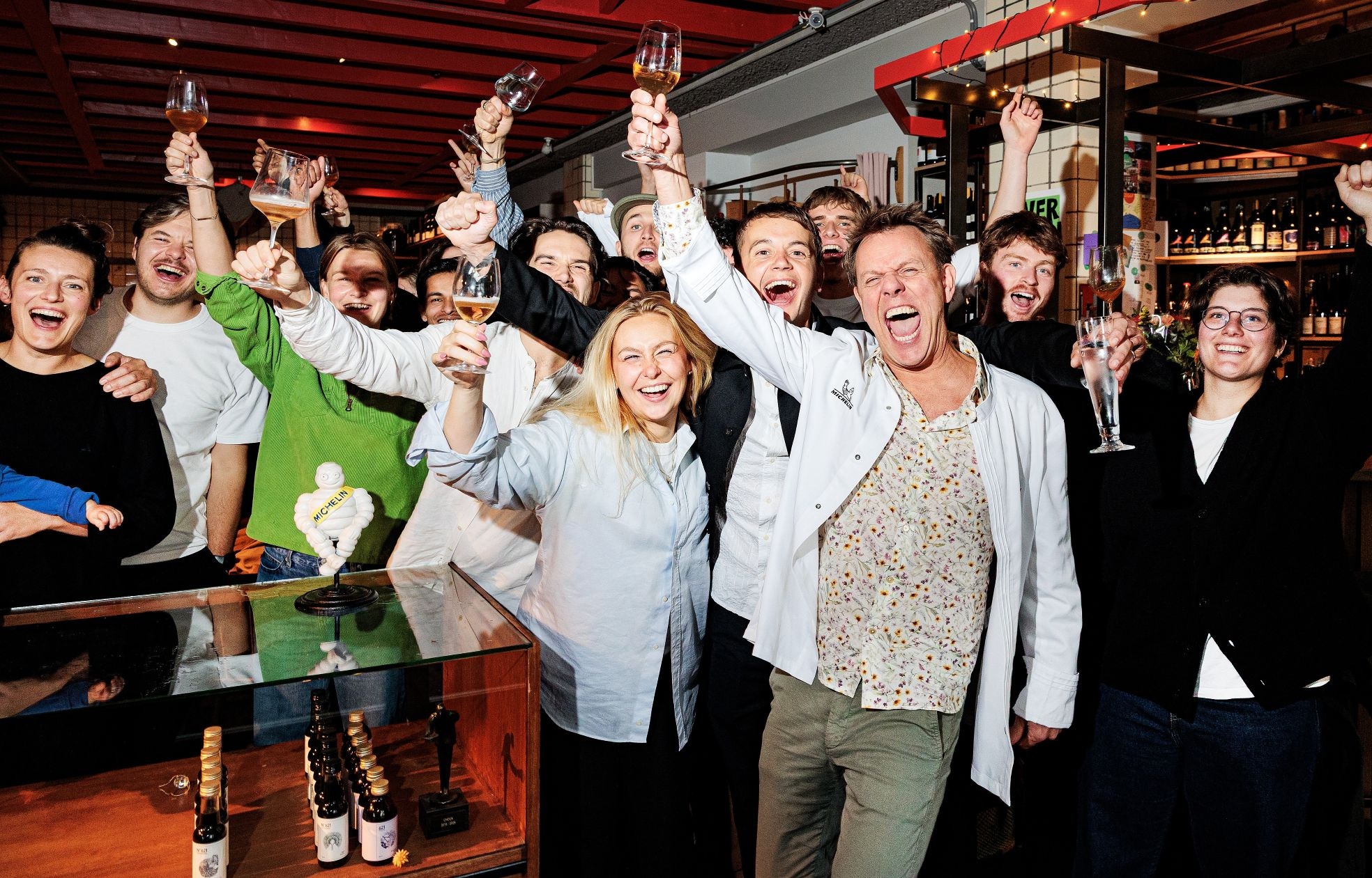 Werknemers van Restaurant Choux vierden in 2025 feest nadat bekend werd dat ze een Michelinster hadden gekregen. Foto: Ramon van Flymen/ANP