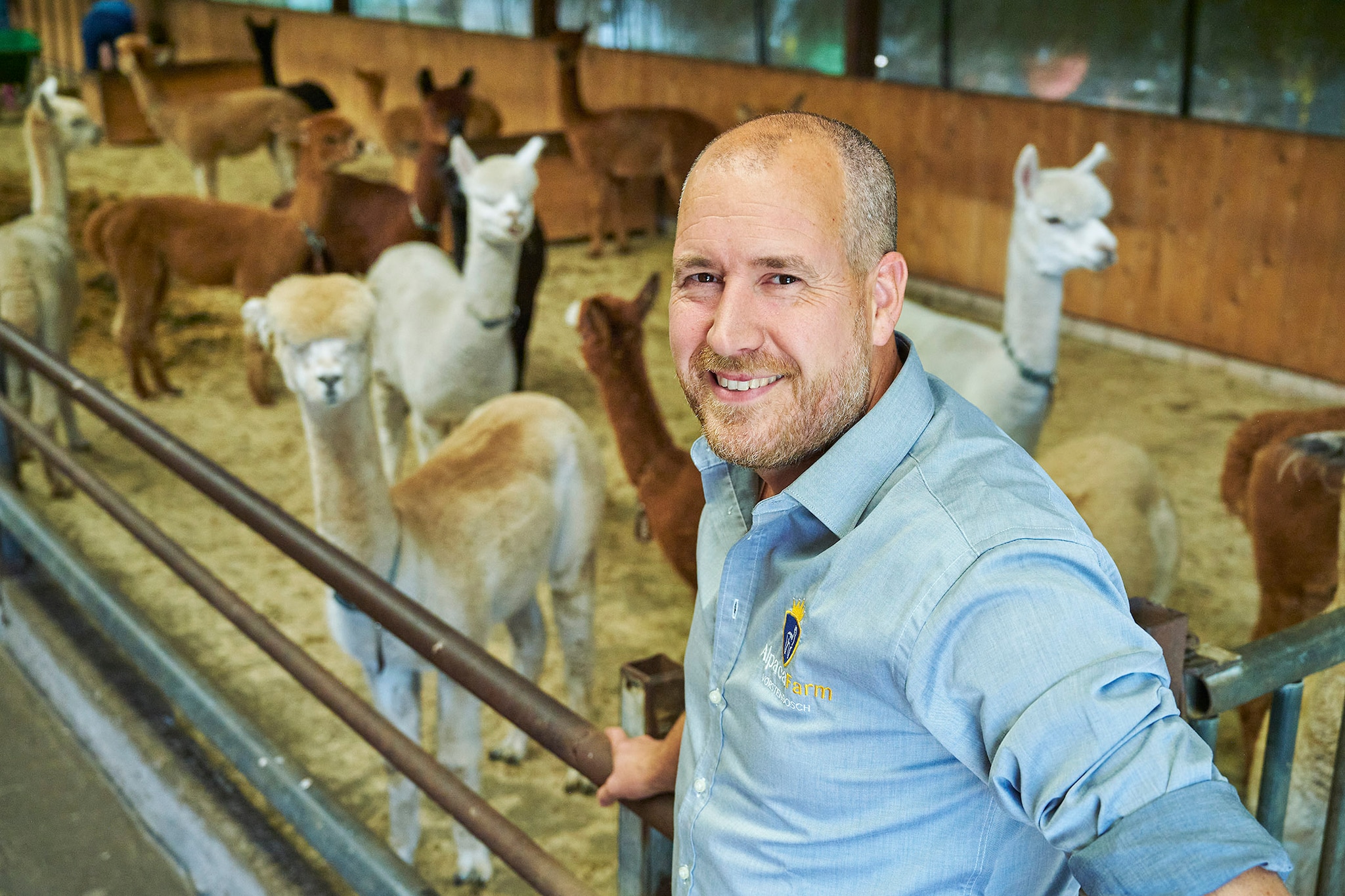 Willem-Mathijs van de Aa van Alpacafarm Vorstenbosch. Foto: Van Assendelft.