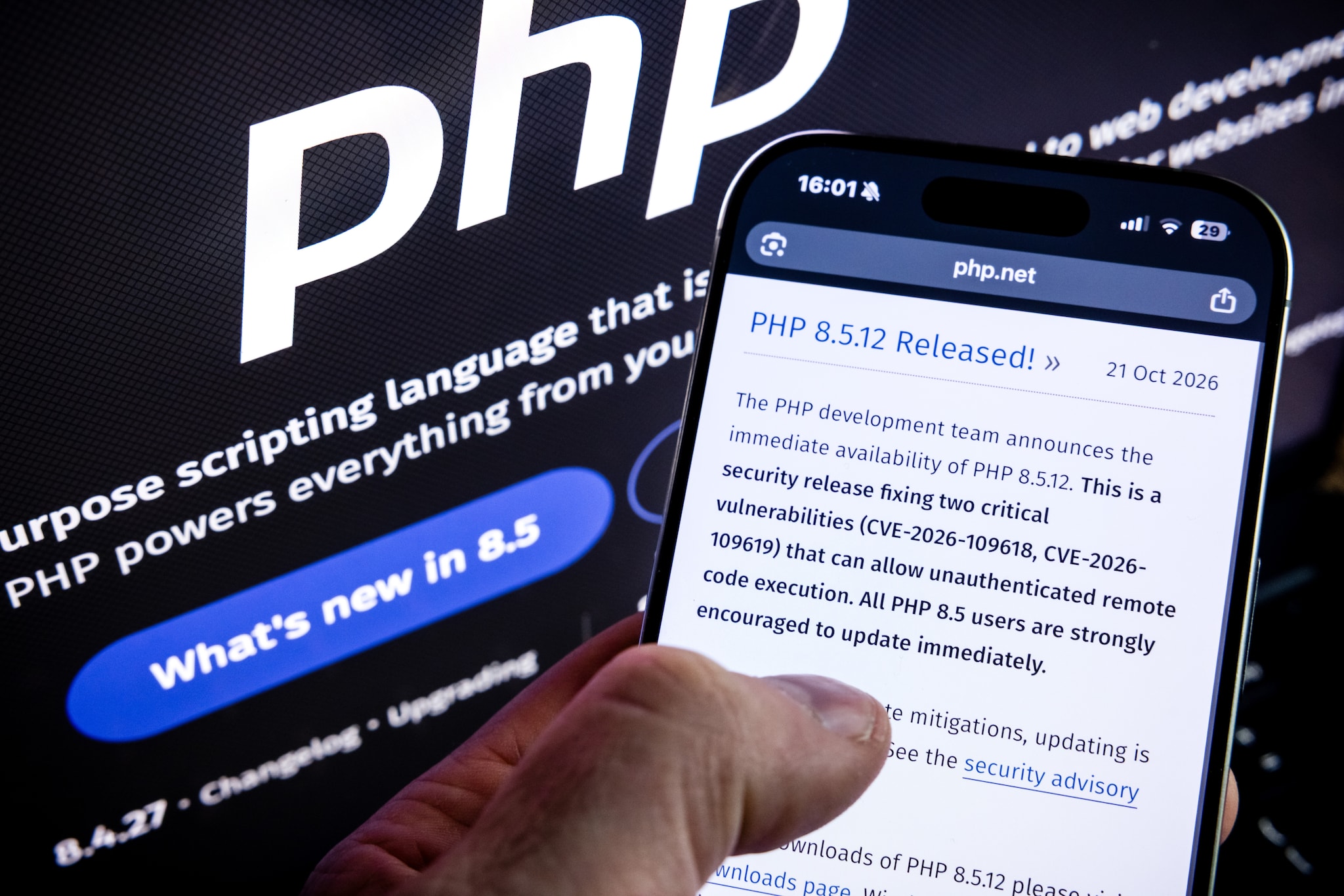 De website van The PHP Foundation met een update naar de nieuwste versie van PHP.