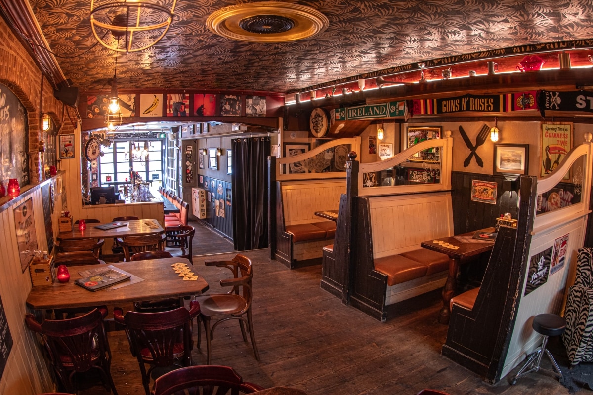 Wolfhound Irish Bar and Kitchen.  Foto: eigen beeld